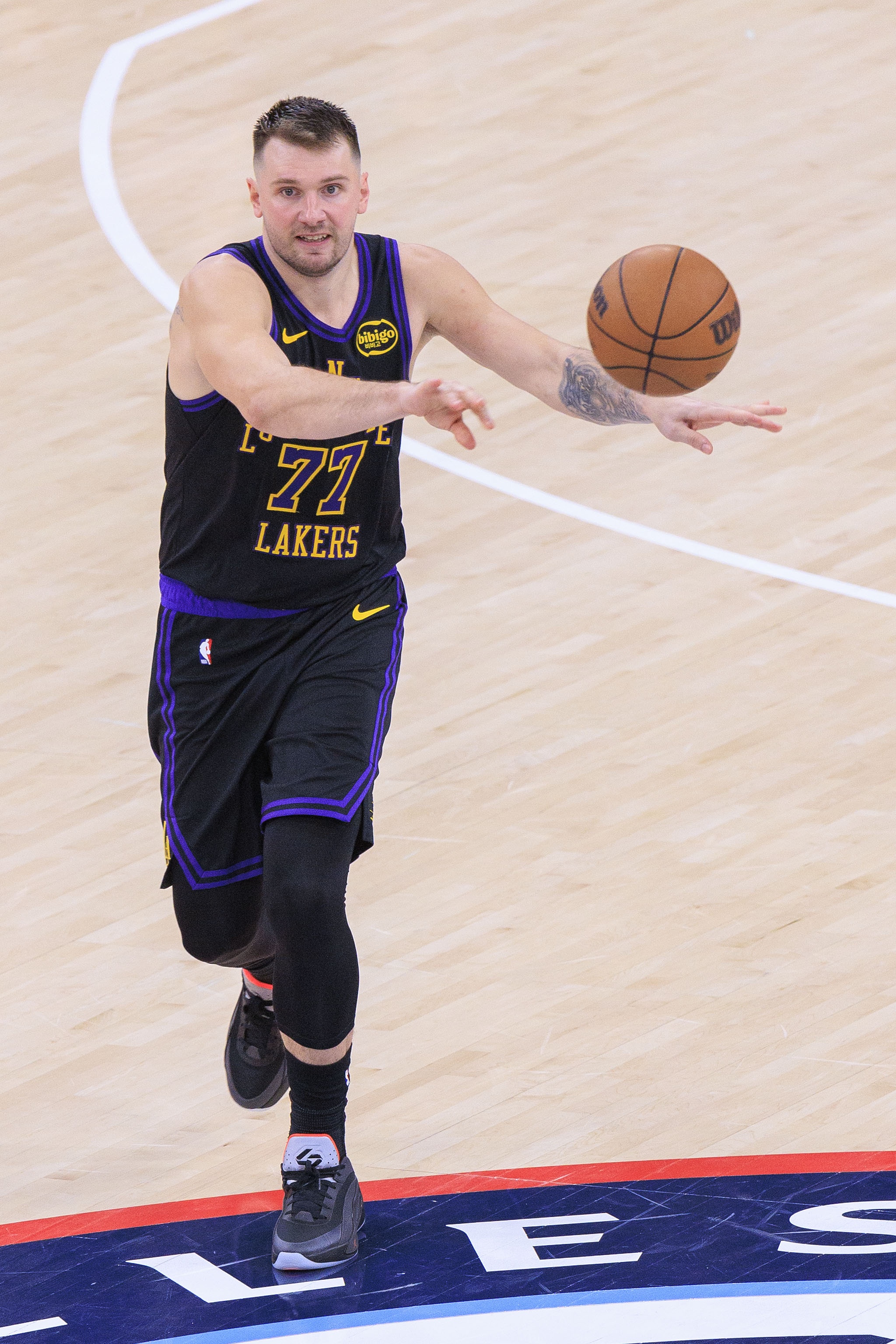 天天盈球竞彩比分-东契奇：过去三场我们下半场防守好 要想办法把上半场的防守打好