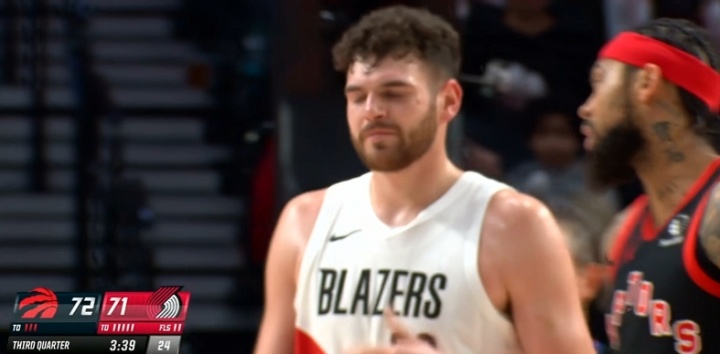 天天盈球竞彩比分-👀第三节末段 斯普利特换下克林根 但没上杨瀚森 上了小阵容