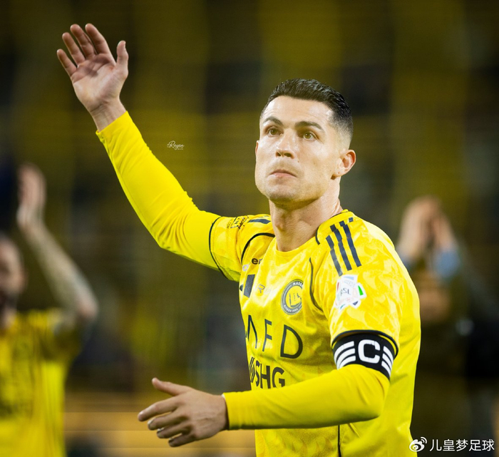 天天盈球足彩比分-1:0！3连胜！还差5分！有点可惜，C罗凌空射门击中横梁|克里斯蒂亚诺·罗纳尔多|西马坎|罗伯托·马丁内斯|利雅得胜利足球俱乐部|胜利_新浪体育_新浪新闻